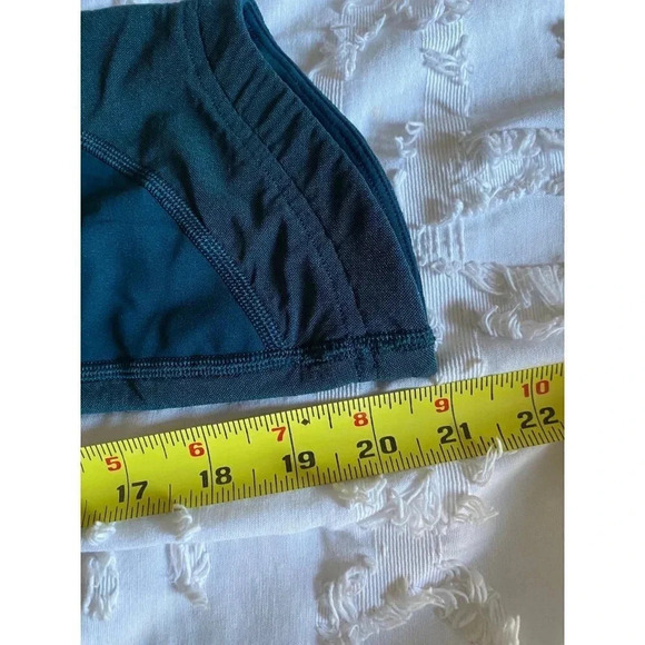 Lululemon Leggings Women’s 6 Ready Set Go Crop in Submarine - Picture 8 of 9